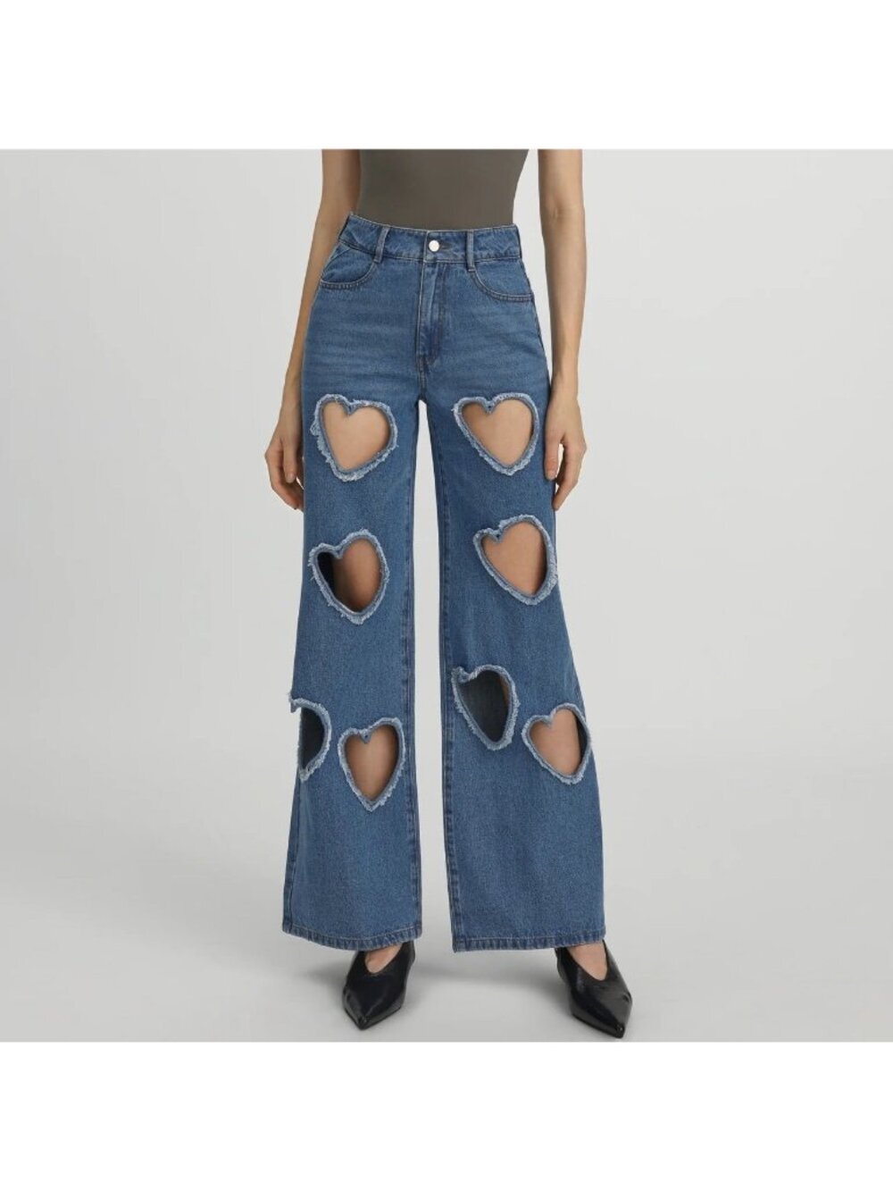 NWT JW Pei Sophia Embellished Heart Cut-Out Denim Jeans - Medium Blue